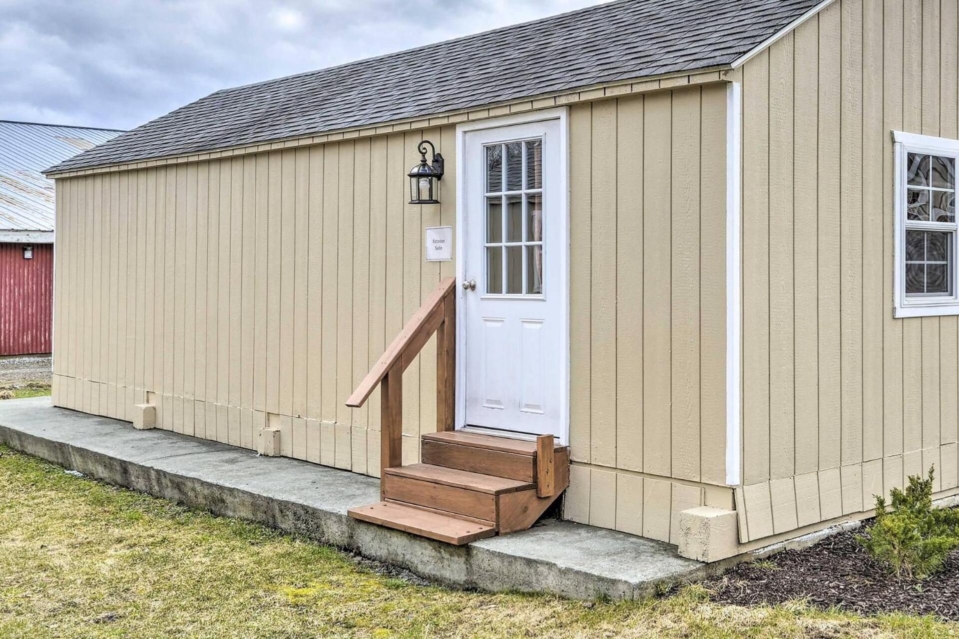 Equestrian House Pleasant Mount
